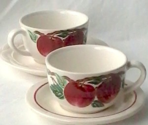Bella Roma apple pattner cups by Nancy Calhoun