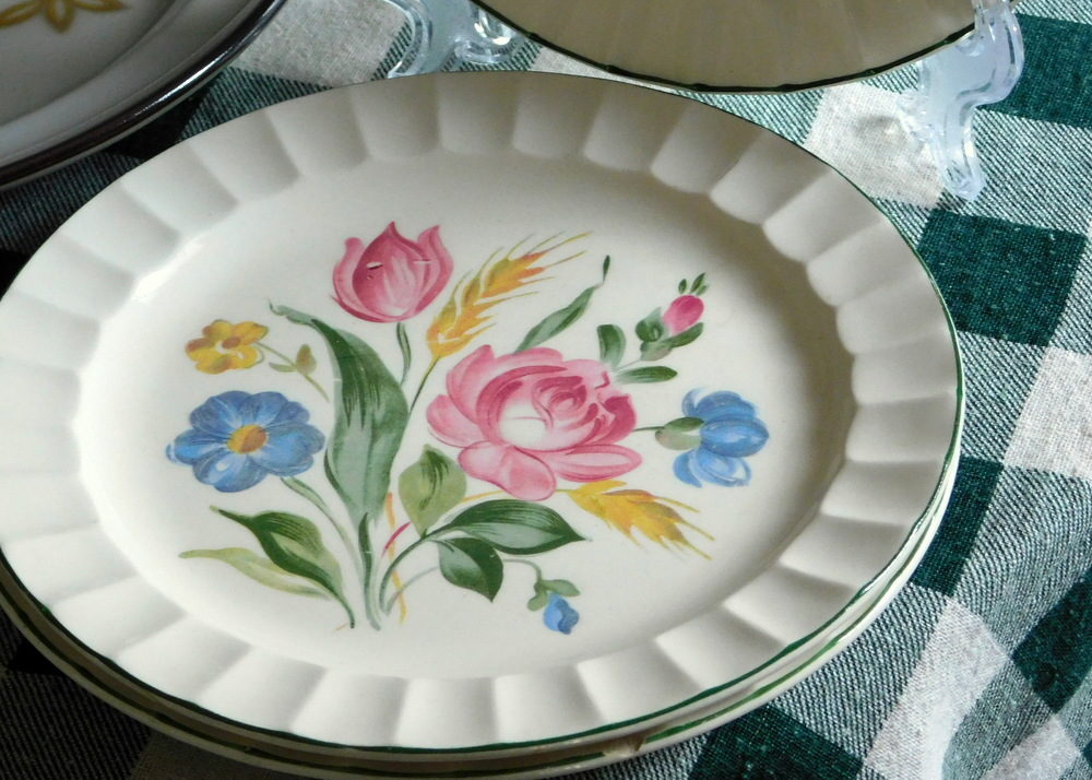 Rosemarie by Cronin china, floral pattern with fluted edges